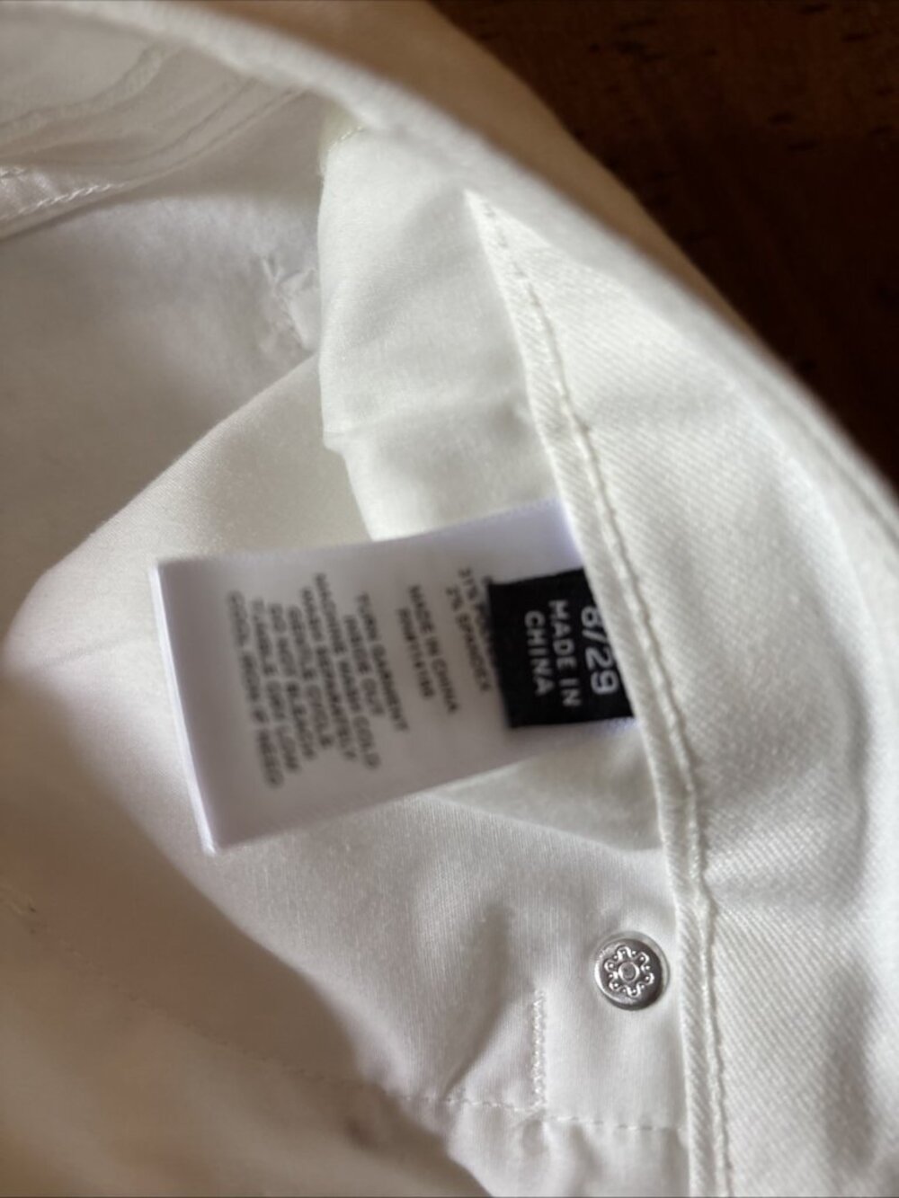 Frye White Ladies Jeans Size 8/29 - Picture 4 of 8